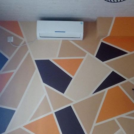 Hotel Isani Τυφλίδα Δωμάτιο φωτογραφία