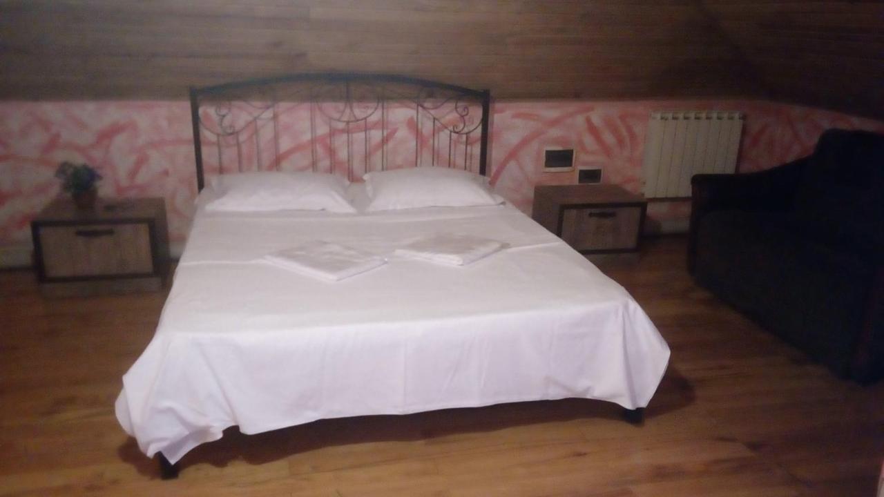 Hotel Isani Τυφλίδα Εξωτερικό φωτογραφία