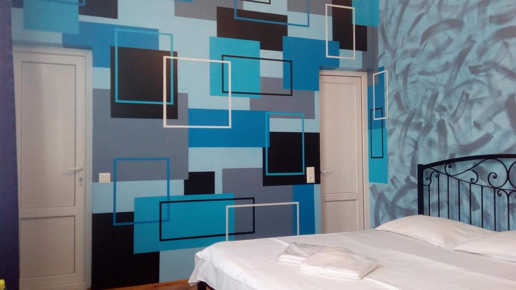 Hotel Isani Τυφλίδα Δωμάτιο φωτογραφία