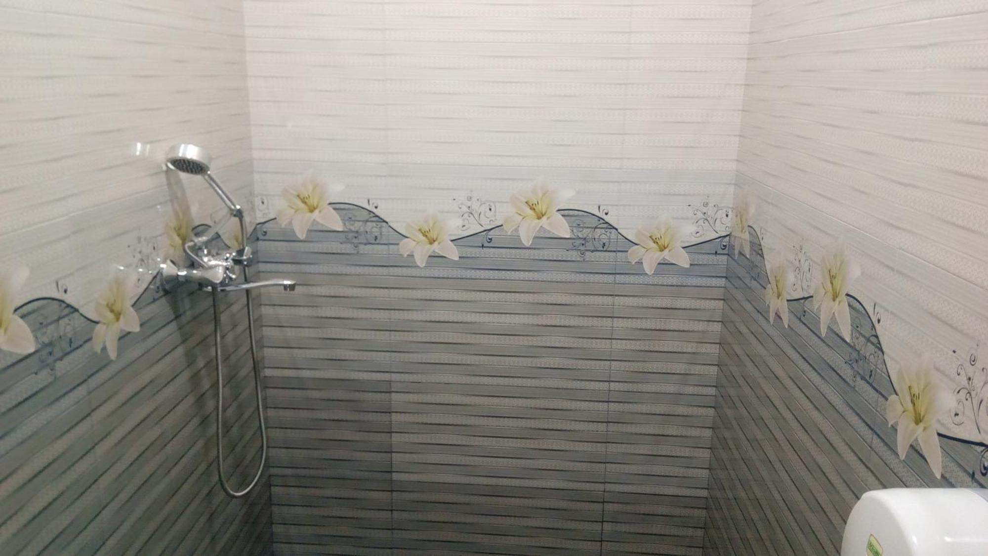 Hotel Isani Τυφλίδα Δωμάτιο φωτογραφία